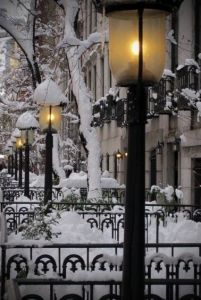 city lamps snow